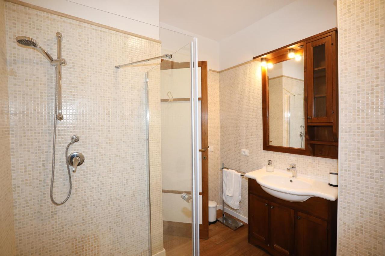 Unique Luxury And Rom