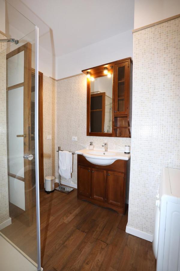 Unique Luxury And Apartment Rom